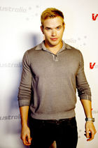 Kellan Lutz : kellanlutz_1292091413.jpg