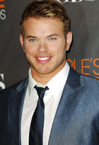 Kellan Lutz : kellanlutz_1295484136.jpg