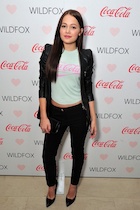 Kelli Berglund : kelli-berglund-1445688001.jpg