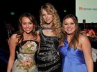 Kelly Clarkson : TI4U_u1236053108.jpg