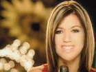 Kelly Clarkson : kelly-clarkson-1365967869.jpg