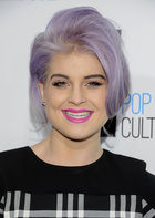 Kelly Osbourne : kelly-osbourne-1360923774.jpg