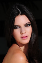 Kendall Jenner : kendall-jenner-1330277037.jpg