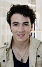 Kevin Jonas : kevinjonas_1217658597.jpg