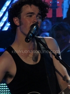 Kevin Jonas : kevinjonas_1221971447.jpg