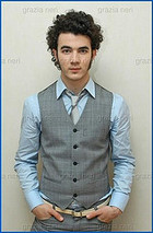 Kevin Jonas : kevinjonas_1221990843.jpg