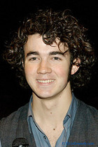 Kevin Jonas : kevinjonas_1221991339.jpg