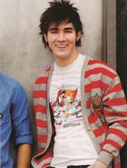 Kevin Jonas : kevinjonas_1221991817.jpg