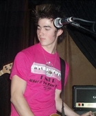 Kevin Jonas : kevinjonas_1221992057.jpg