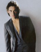 Kevin Zegers : TI4U_u1136604325.jpg