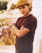 Kevin Zegers : TI4U_u1140844305.jpg