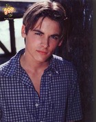 Kevin Zegers : bop-nov2a.jpg