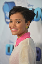 Kiersey Clemons  : kiersey-clemons--1397665118.jpg