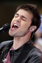 Kris Allen : krisallen_1259645888.jpg