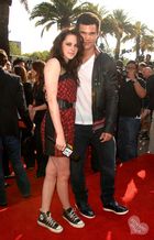 Kristen Stewart : TI4U_u1292625649.jpg