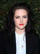 Kristen Stewart : kristen-stewart-1334975176.jpg