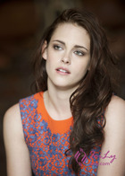 Kristen Stewart : kristen-stewart-1381252045.jpg