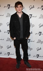 Kyle Gallner : kyle-gallner-1353803485.jpg