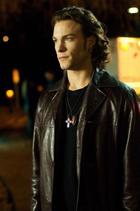 Kyle Schmid : kyle-schmid-1314575486.jpg