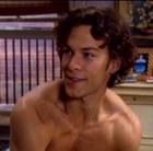 Kyle Schmid : kyle-schmid-1352850897.jpg