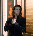 Kyle Schmid : kyle-schmid-1359552186.jpg