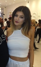 Kylie Jenner : kylie-jenner-1415560573.jpg