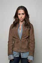 Lacey Chabert : lacey-chabert-1369239929.jpg