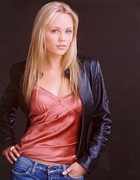 Laura Vandervoort : lauravandervoort_1220698092.jpg