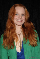 Lauren Ambrose : laurenambrose_1267473876.jpg