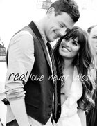 Lea Michele : TI4U1373845196.jpg