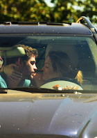 Liam Hemsworth : TI4U1453031258.jpg