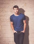 Liam Hemsworth : liam-hemsworth-1366340281.jpg