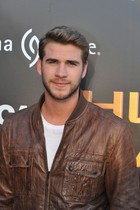 Liam Hemsworth : liam-hemsworth-1377995206.jpg