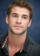 Liam Hemsworth : liamhemsworth_1304700218.jpg