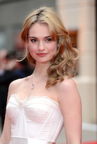 Lily James : lily-james-1435508002.jpg