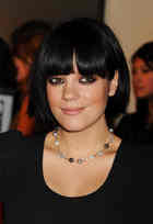 Lily Allen : lily-allen-1323544146.jpg