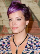 Lily Allen : lily-allen-1415119100.jpg