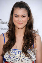 Lindsey Shaw : lindseyshaw_1274979330.jpg