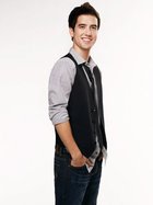 Logan Henderson : logan-henderson-1359581621.jpg