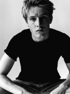 Louis Hofmann : louis-hofmann-1560828734.jpg