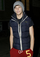 Louis Tomlinson : louis-tomlinson-1328397497.jpg