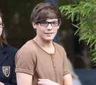 Louis Tomlinson : louis-tomlinson-1329076711.jpg