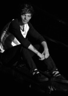 Louis Tomlinson : louis-tomlinson-1381093141.jpg