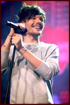 Louis Tomlinson : louis-tomlinson-1385408167.jpg