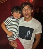 Louis Tomlinson : louis-tomlinson-1670781404.jpg