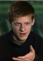 Lucas Hedges : lucas-hedges-1519639038.jpg