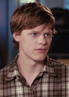 Lucas Hedges : lucas-hedges-1526505488.jpg