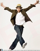 Lucas Grabeel : lucas_grabeel_1225323534.jpg