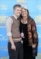 Lucas Grabeel : lucas_grabeel_1229496534.jpg