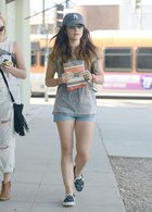 Lucy Hale : lucy-hale-1408291627.jpg